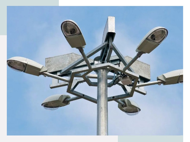 Монтаж осветительных мачт в Усинске